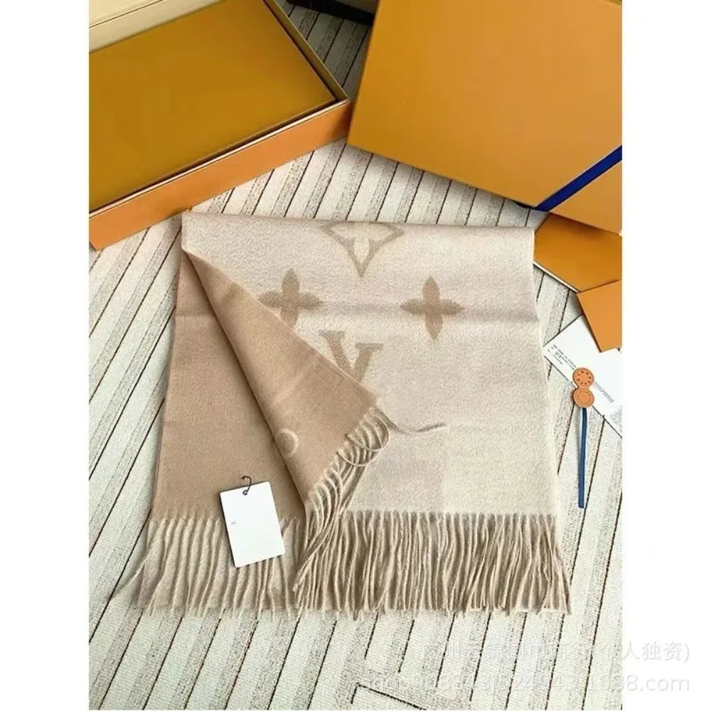 Spot retro classic black grey light milk tea cashmere scarf, women's internet famous shawl, wool warm scarf